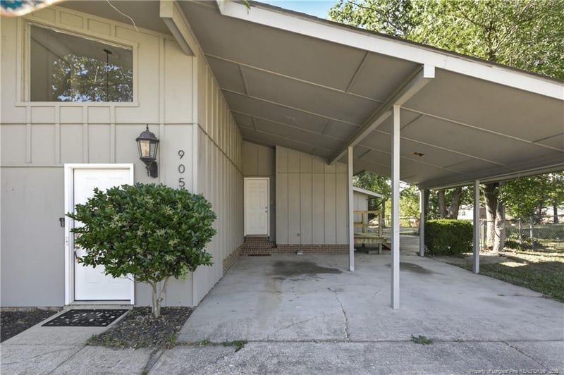 905 Bucknell Rd, Fayetteville, NC 28311