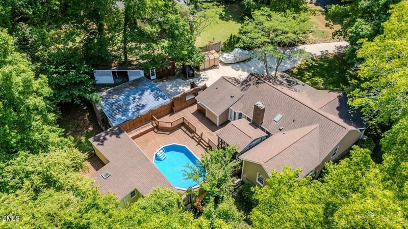 906 Andersonwood Dr, Fuquay Varina, NC 27526