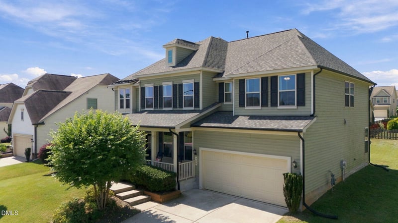906 Avalon Dr, Mebane, NC 27302