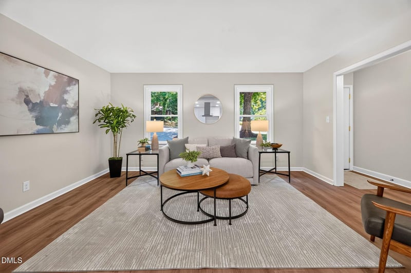 906 Griffis St, Cary, NC 27511
