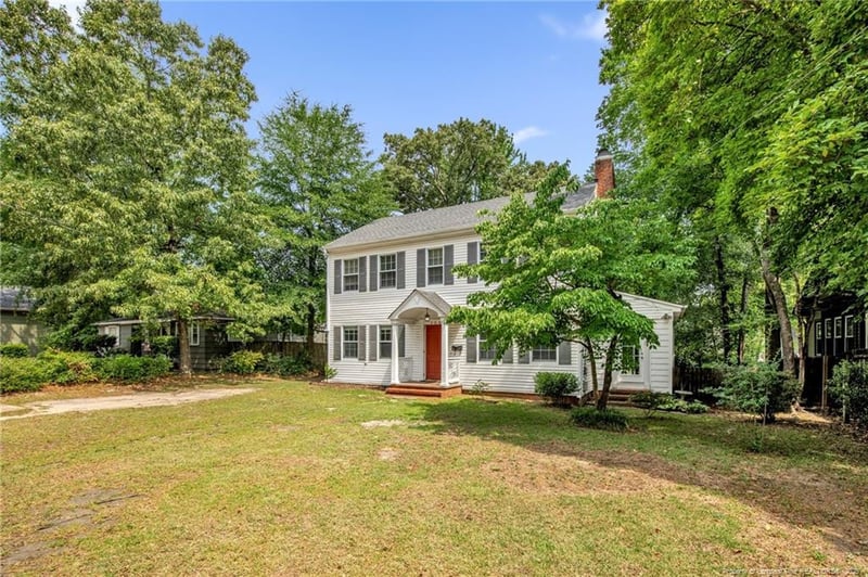 906 W Rowan St, Fayetteville, NC 28301