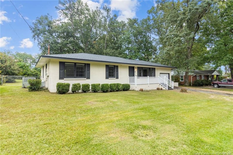 906 Shannon Dr, Fayetteville, NC 28303