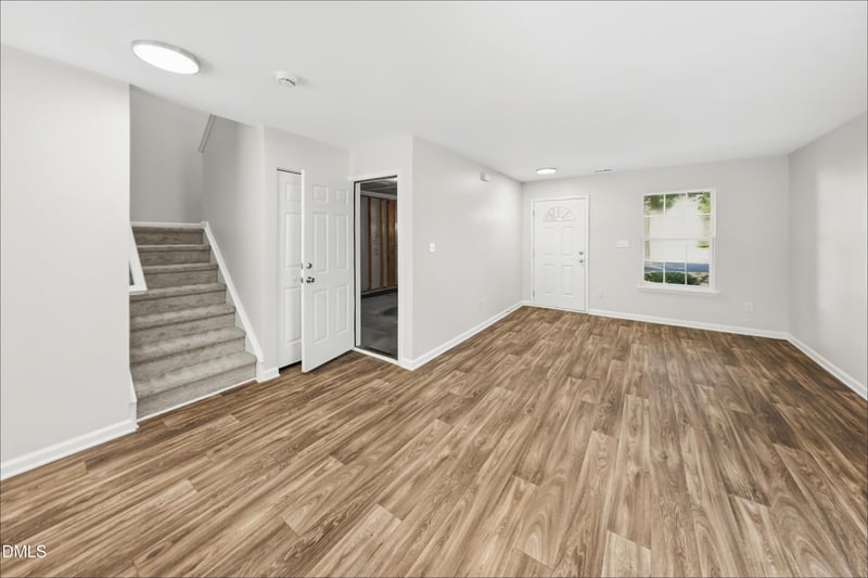 906 Statler Dr, Durham, NC 27703
