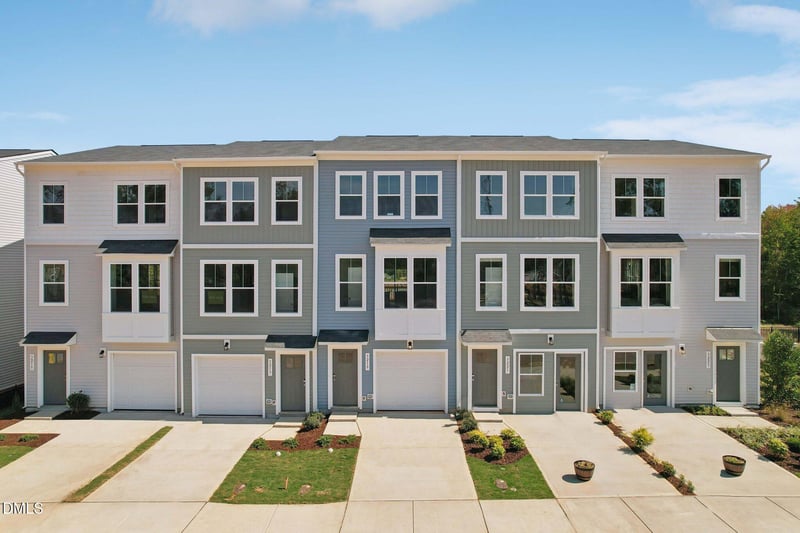 907 Freston Rd, Raleigh, NC 27610