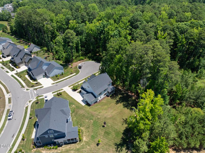 908 Autumn Season Ln, Apex, NC 27523