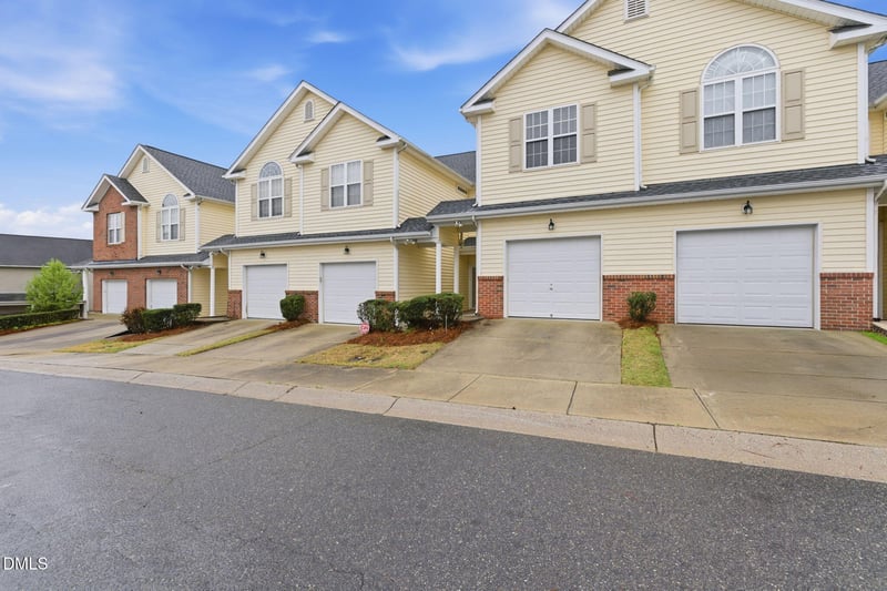 908 Hadel Pl, Knightdale, NC 27545
