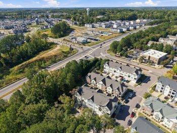 908 Laurel Gate Dr, Wake Forest, NC 27587