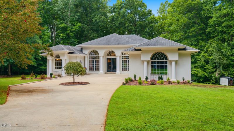 908 River Ridge Rd, Mebane, NC 27302