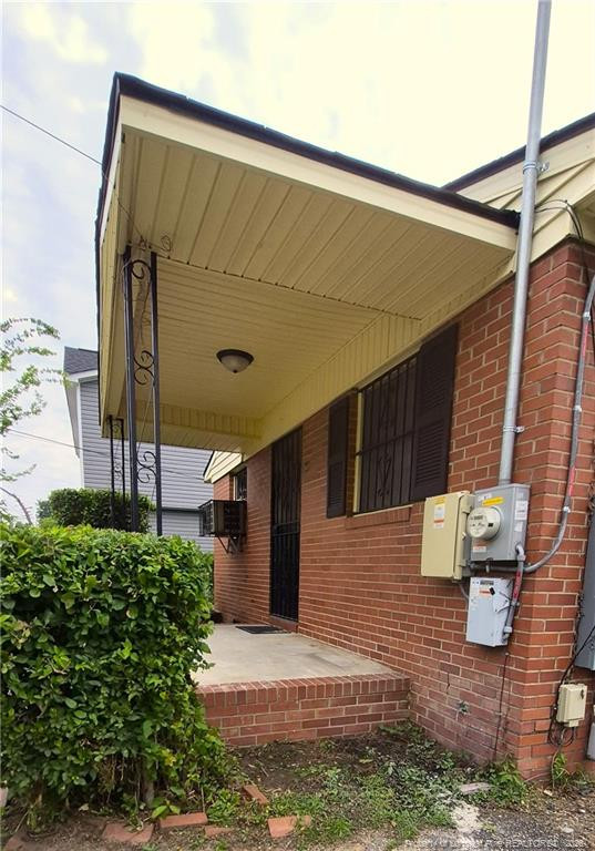 909 Rochester Dr, Fayetteville, NC 28305