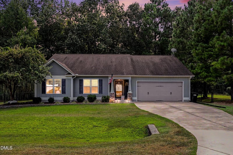 91 Castaway Ct, Clayton, NC 27520