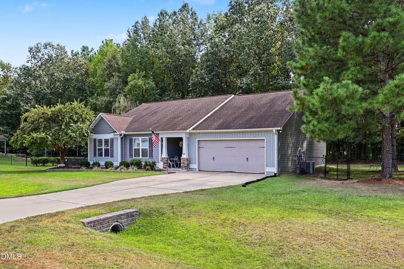 91 Castaway Ct, Clayton, NC 27520