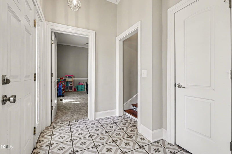 910 S 2nd St, Smithfield, NC 27577