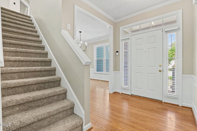 9101 Sulkirk Dr, Raleigh, NC 27617