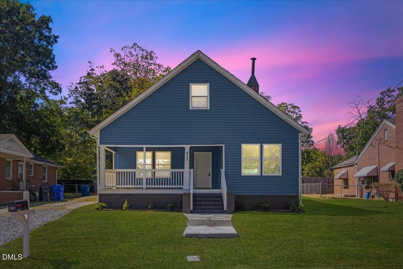 911 Alma St, Durham, NC 27703