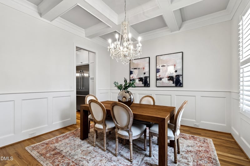911 Canterbury Rd, Raleigh, NC 27607