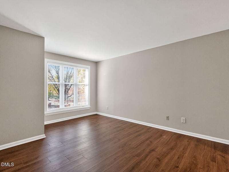 911 Washington St #203, Raleigh, NC 27605