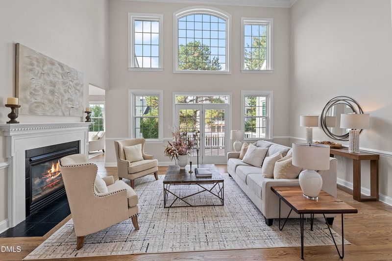 9113 Mission Hills Ct, Raleigh, NC 27617