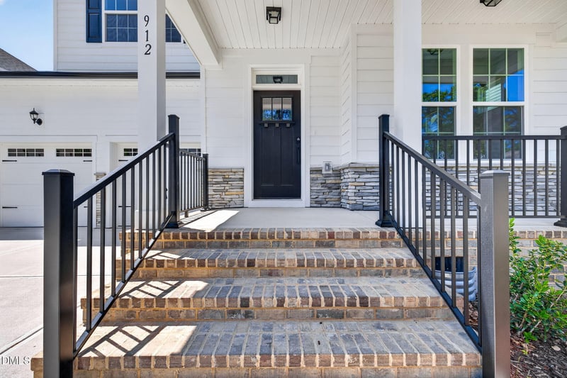 912 Bostonian Dr, Knightdale, NC 27545