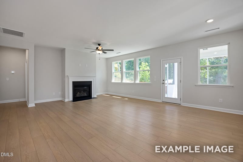 912 Diana Victoria Ct, Wendell, NC 27591