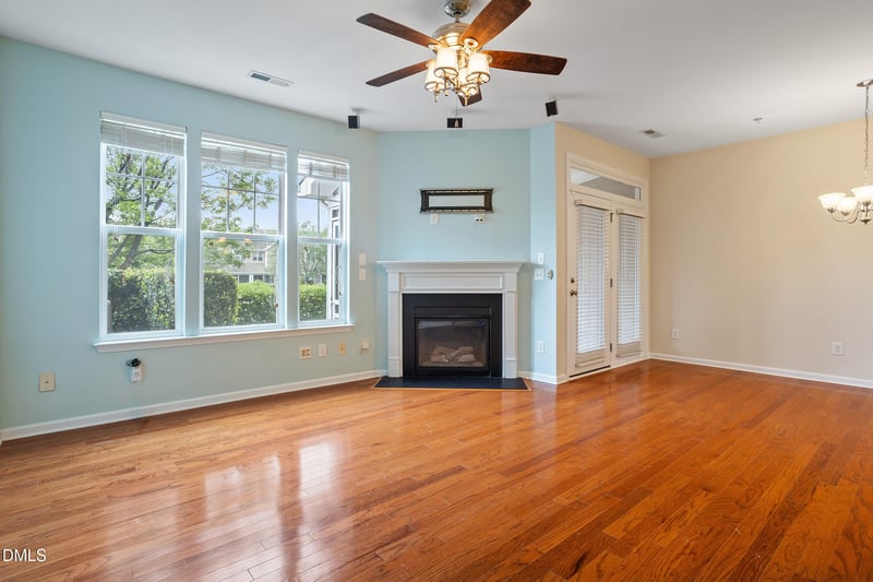 9135 Wooden Rd, Raleigh, NC 27617