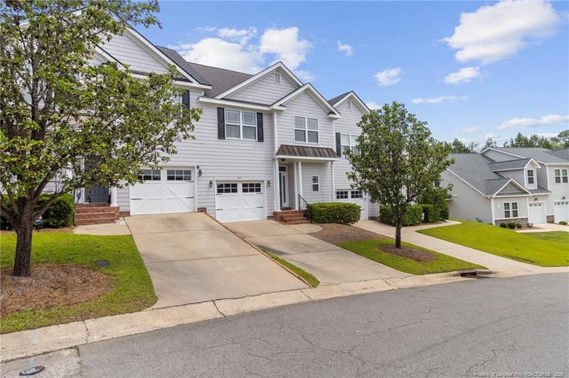 914 Westland Ridge Rd, Fayetteville, NC 28311