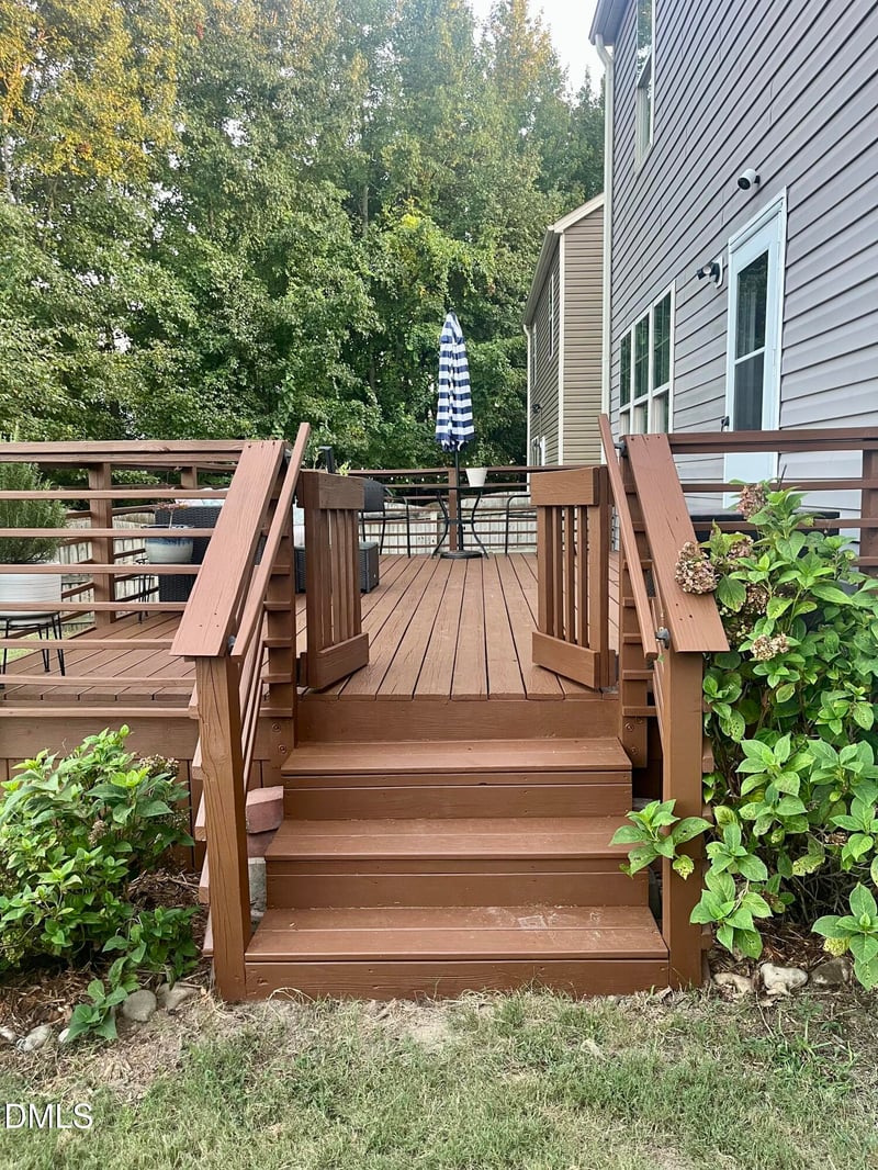915 Award St, Fuquay Varina, NC 27526