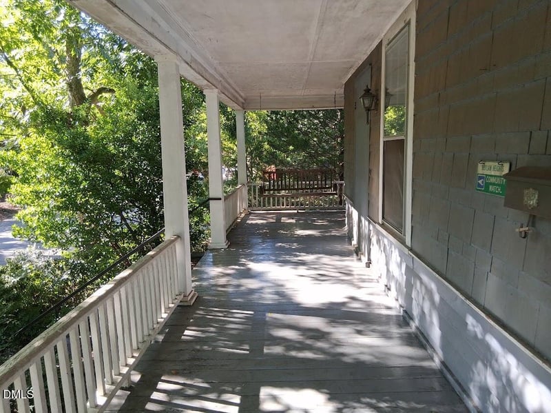 916 Dorothea Dr, Raleigh, NC 27603