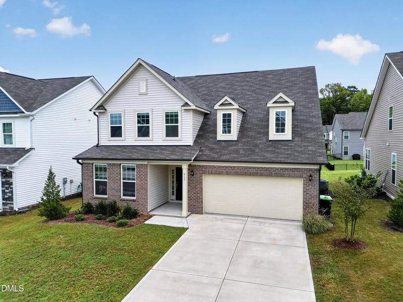917 Channel Drop Loop, Zebulon, NC 27597