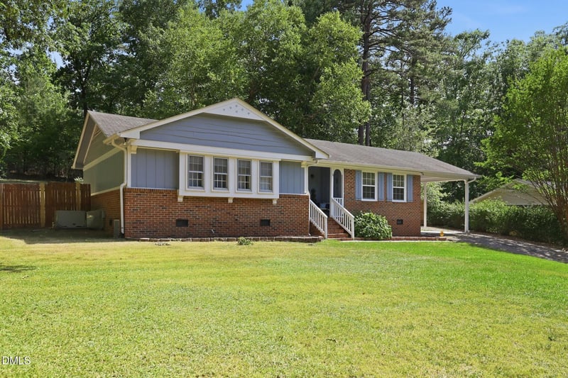 917 Cromarty Ave, Sanford, NC 27330