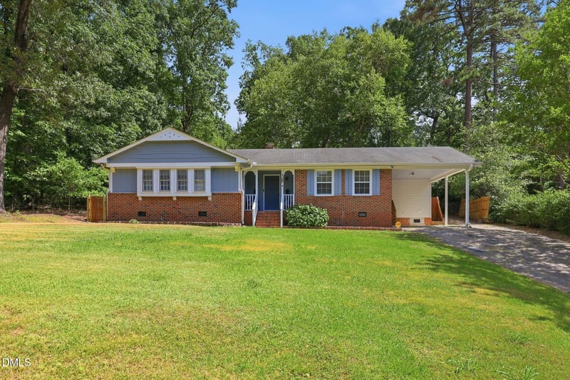917 Cromarty Ave, Sanford, NC 27330