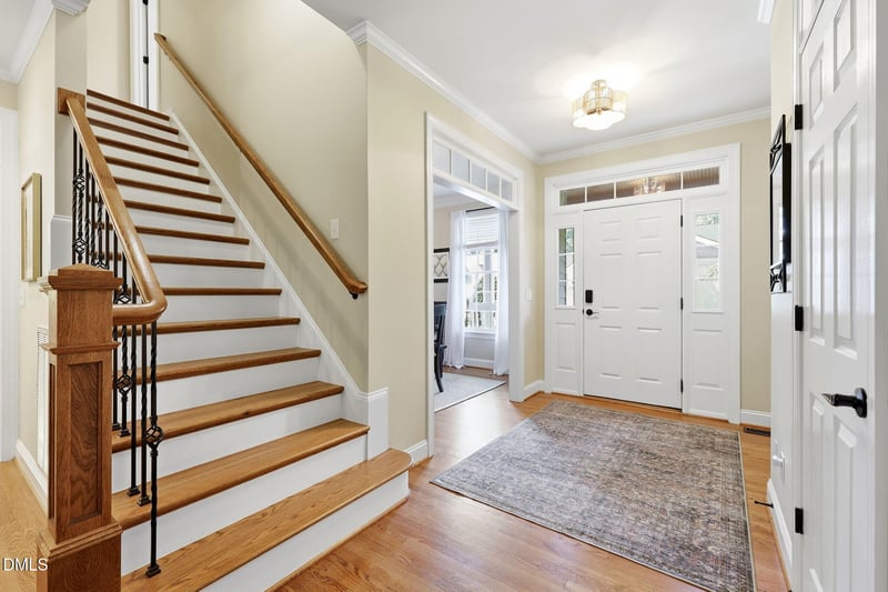 920 Walkertown Dr, Raleigh, NC 27614