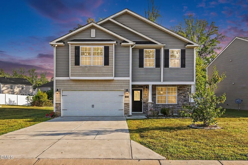 920 Winter Cress Dr, Zebulon, NC 27597