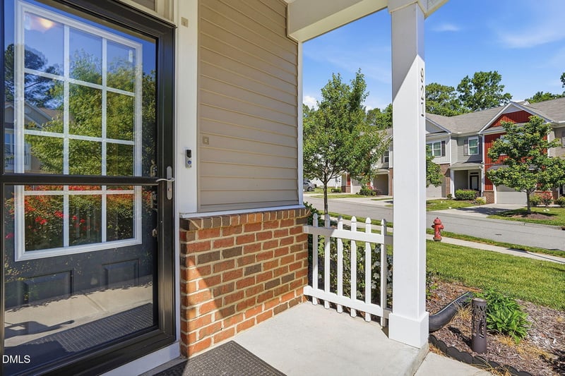 921 Saratoga Dr, Durham, NC 27704