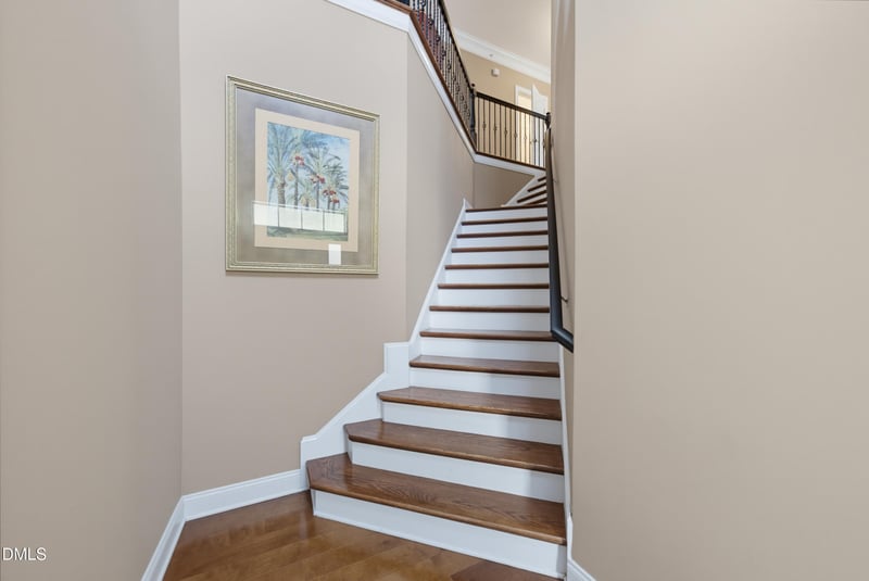 9211 Calabria Dr #216, Raleigh, NC 27617