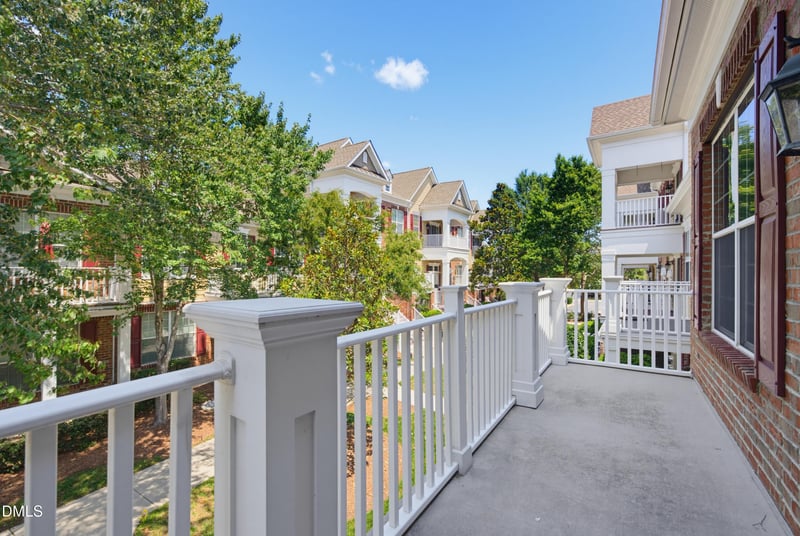 9211 Calabria Dr #216, Raleigh, NC 27617