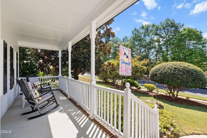 922 Haywards Heath Ln, Apex, NC 27502