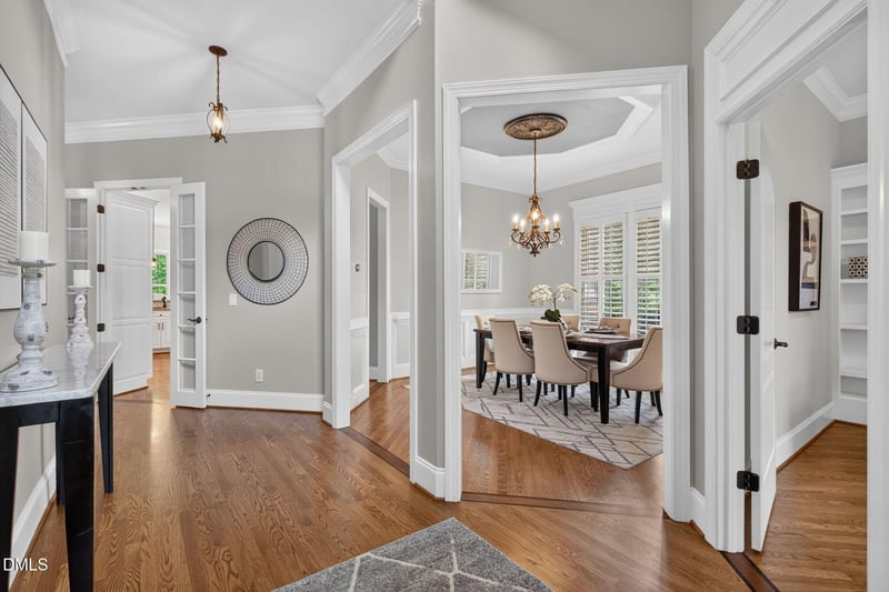 923 Dominion Hill Dr, Cary, NC 27519