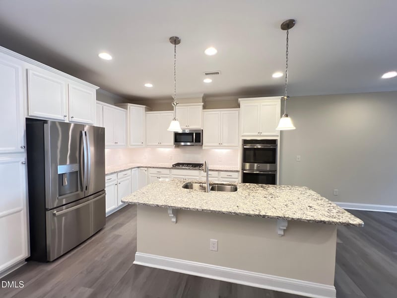 923 Rosepine Dr, Cary, NC 27519