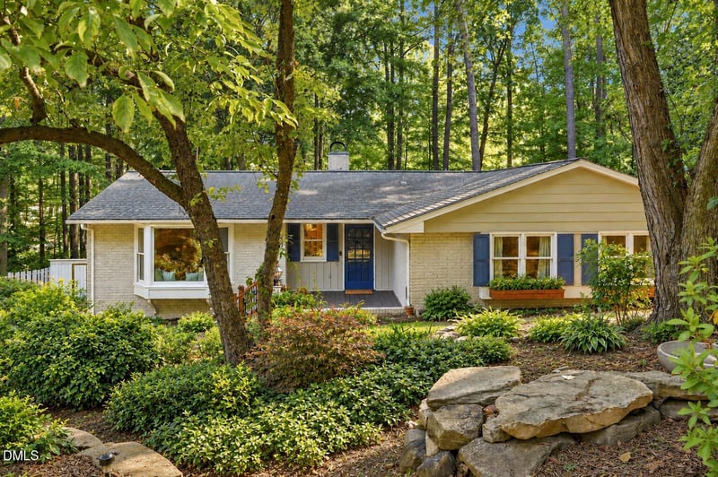 928 Northbrook Dr, Raleigh, NC 27609