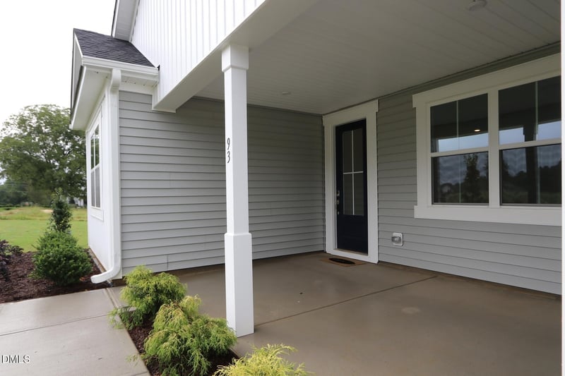 93 Coco Ln, Clayton, NC 27520