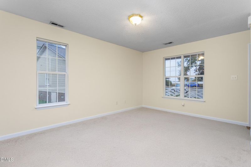 930 S Fifth St, Mebane, NC 27302