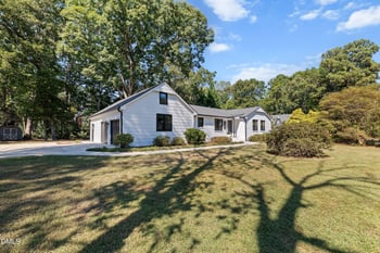9317 Springdale Dr, Raleigh, NC 27613