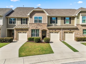 9320 Lennox Laurel Cir, Raleigh, NC 27617