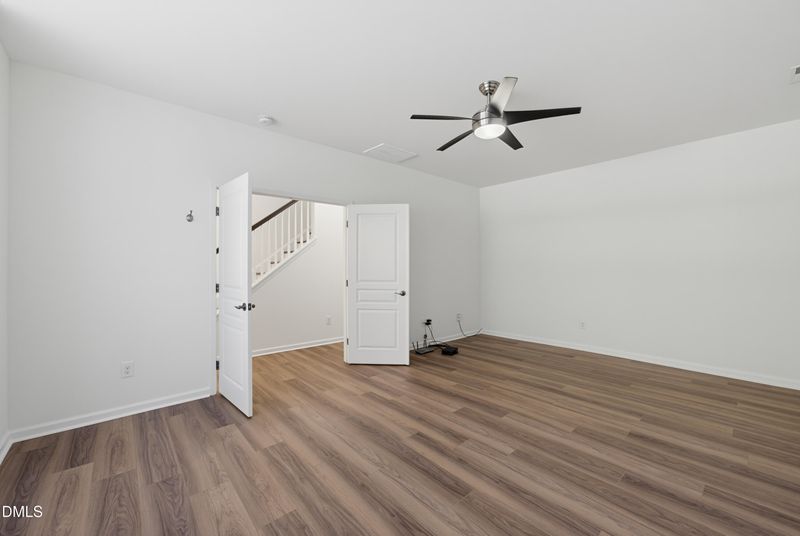 9322 Wooden Rd, Raleigh, NC 27617