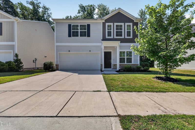 933 Stolls Ln, Knightdale, NC 27545