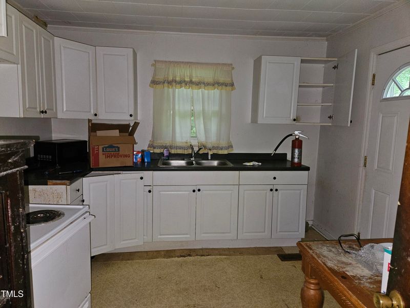 934 Shadylawn Rd, Chapel Hill, NC 27514