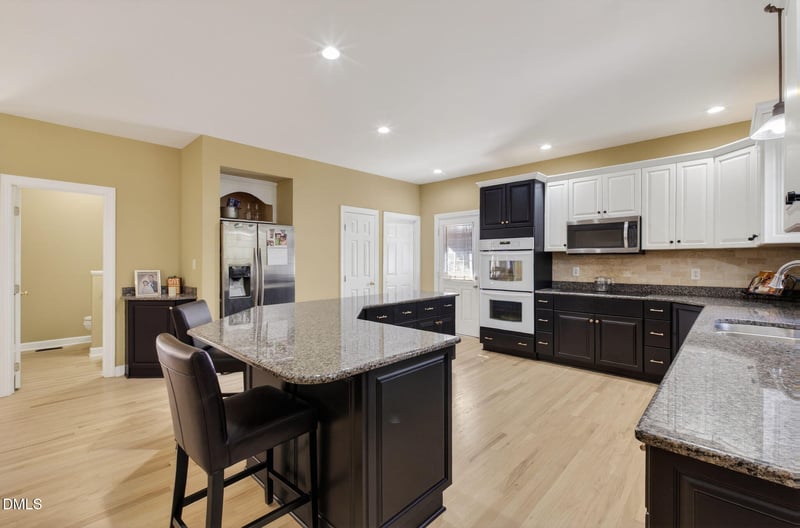 936 Elbridge Dr, Raleigh, NC 27603