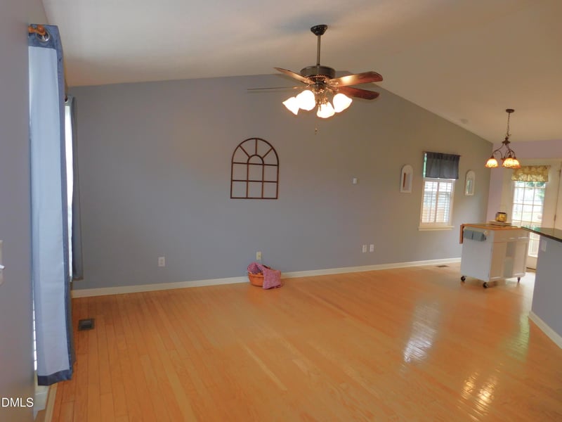 94 Silverstone Dr, Pittsboro, NC 27312