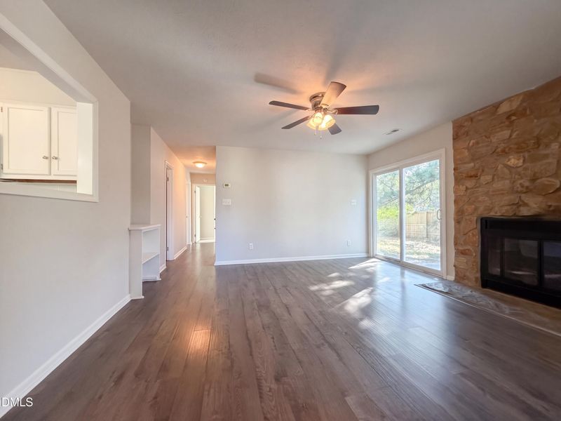 943 Rim Rd, Fayetteville, NC 28314