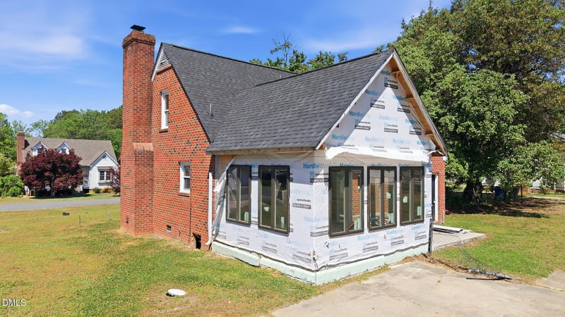 9433 Colonial Dr, Middlesex, NC 27557